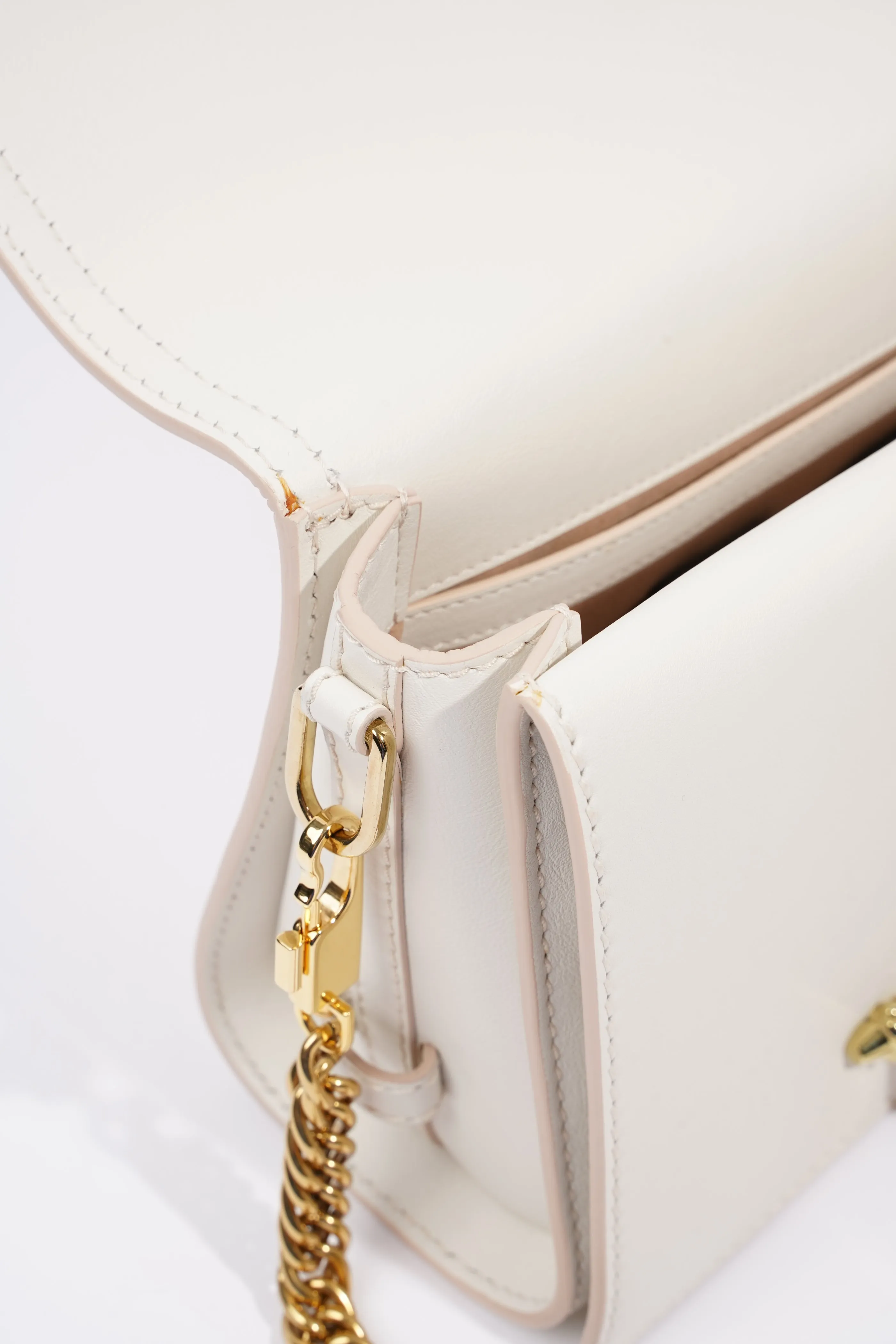 Alexander McQueen Womens The Story Shoulder Bag White Leather